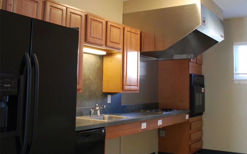 Bridle Path unit kitchen