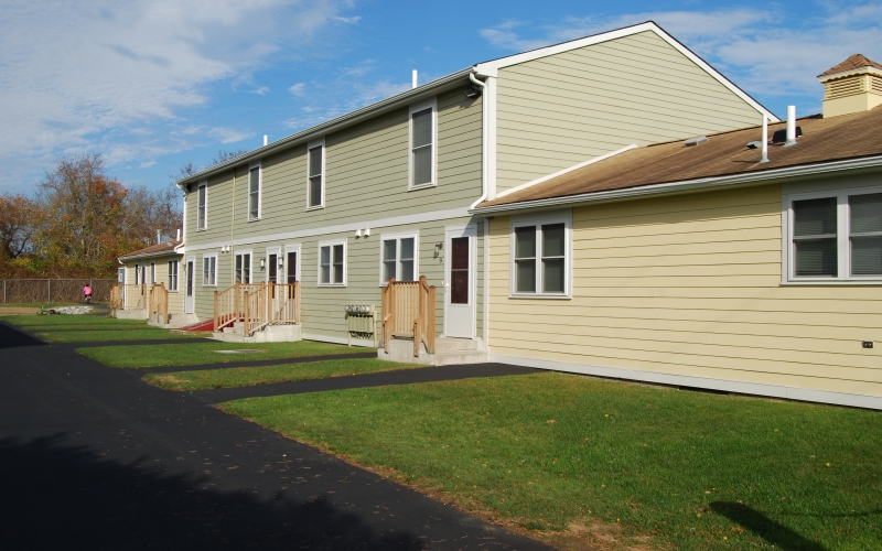 Fieldstone Apartments exterior rear of building