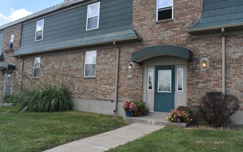 Hawthorne Place Apartments | Preservation of Affordable Housing - Chicago