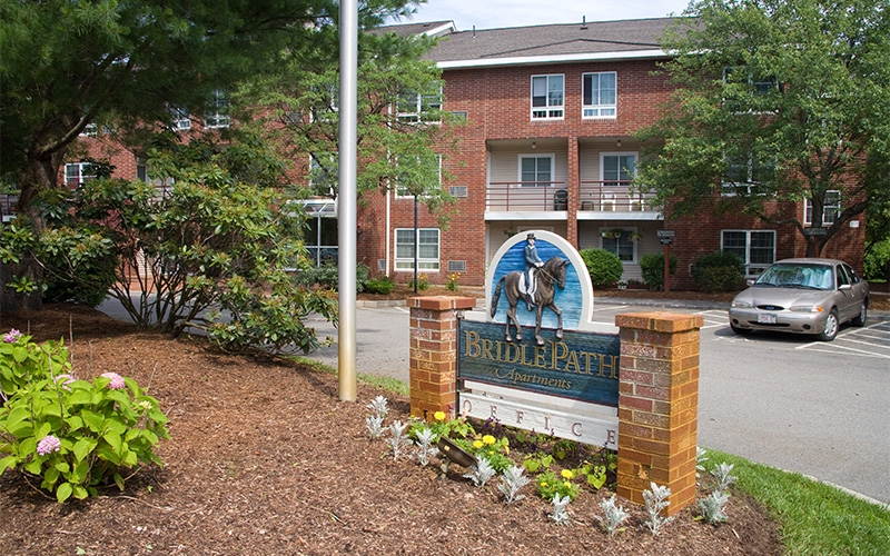 Bridle Path sign