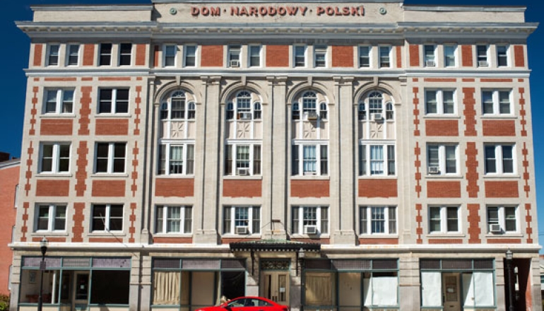 Dom Narodowy Polski building exterior facade