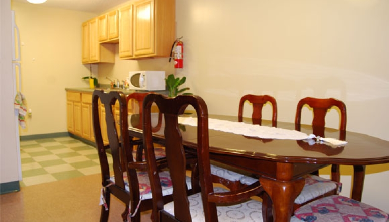 Hillside Village unit dining area
