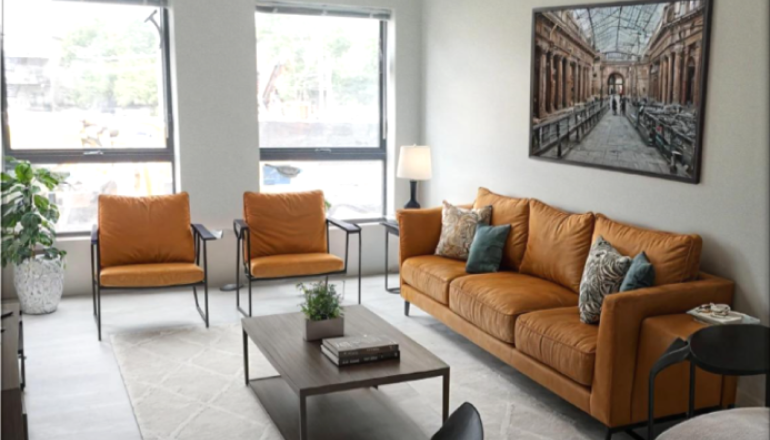 Fifth City Commons Livingroom