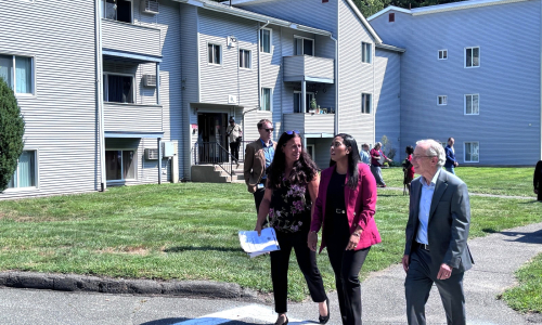 Secretary Matias tours Meadowbrook Apts