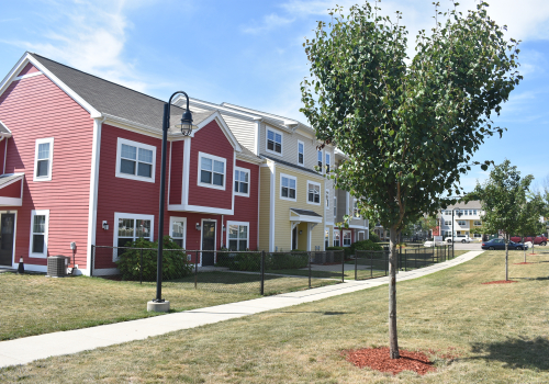 Temple Landing exterior and walkway