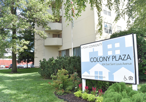 Colony Plaza Apartments sign